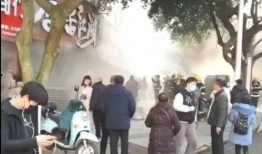 爆料饭馆视频,视频爆料揭露惊人内幕